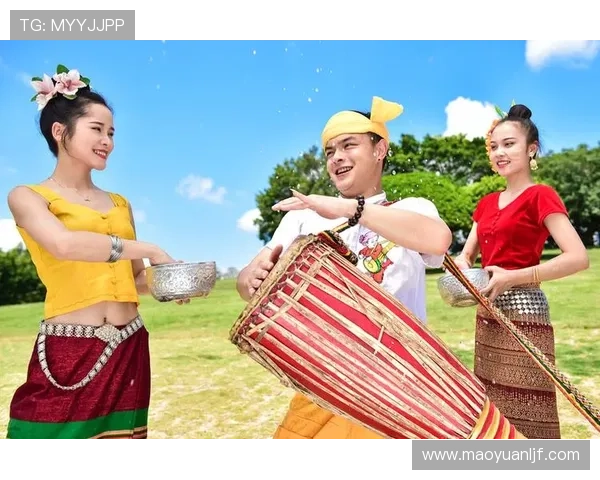 燃情绿茵场世界杯话题挑战赛巅峰对决盛宴全民互动狂欢季热血来袭 - 副本 (2) - 副本